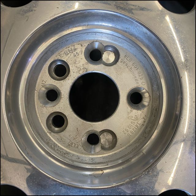 Audi velg 5x100 naar 4X100 omboren