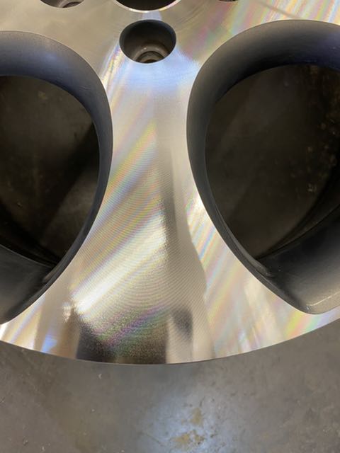 VW Detroit oxidatie cnc afgedraaide velg