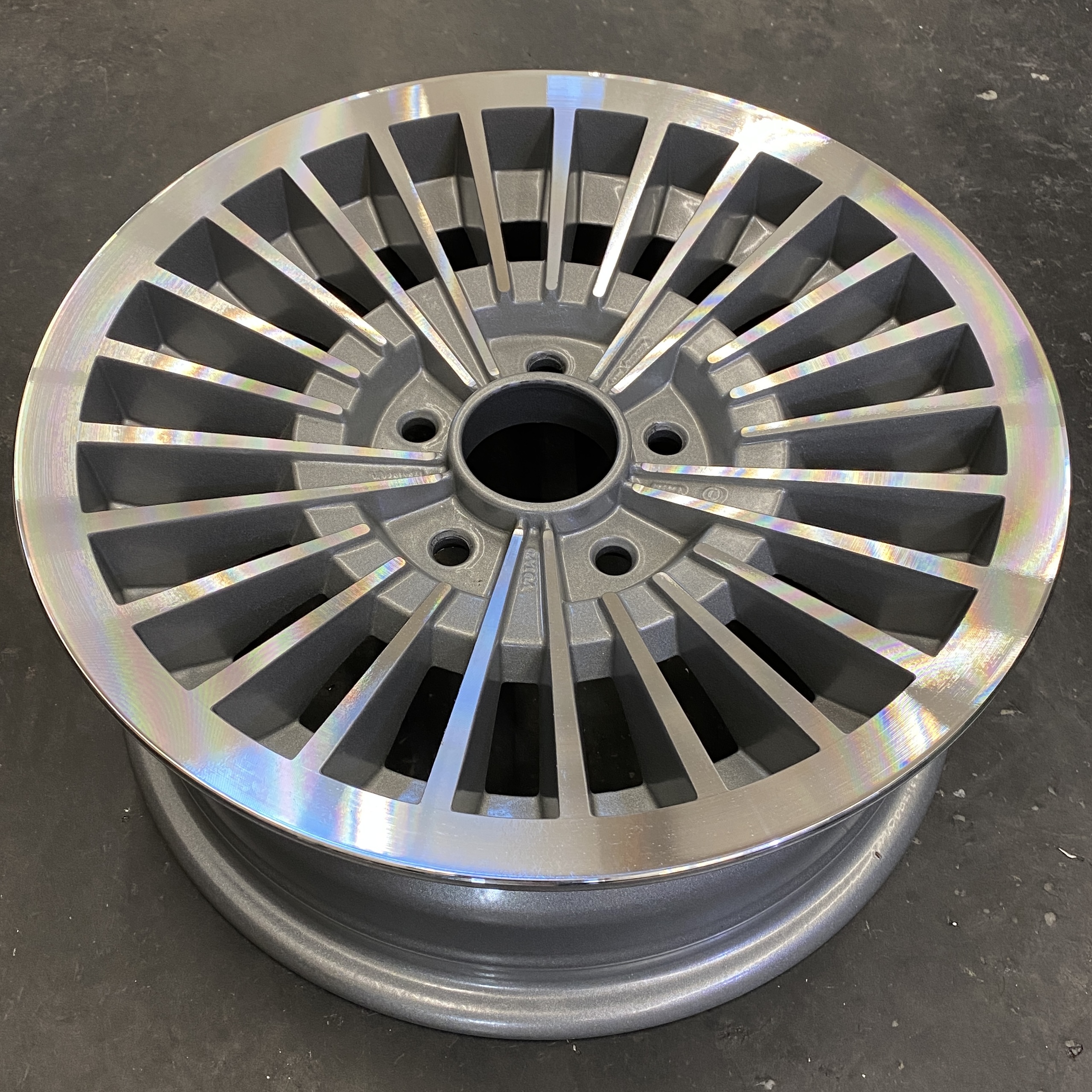 Volvo Corona CNC Afgedraaide velg
